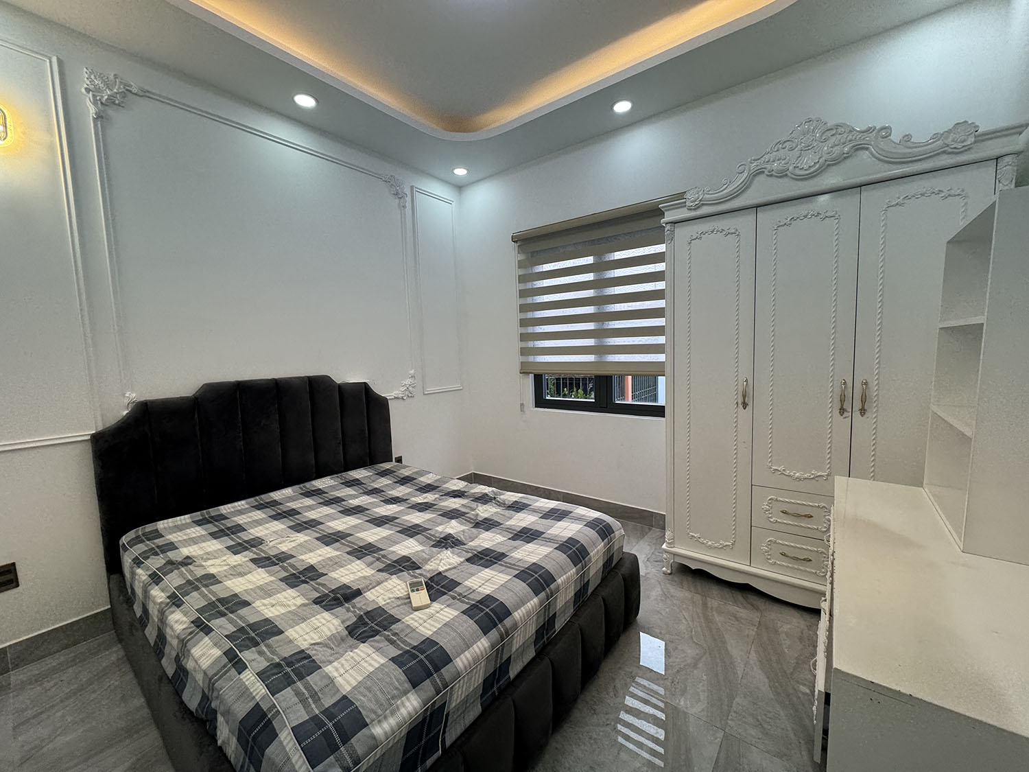 Biệt thự thiết kế tân cổ điển, full nội thất cao cấp xe hơi đổ trong nhà khu VIP Phạm Văn Hai